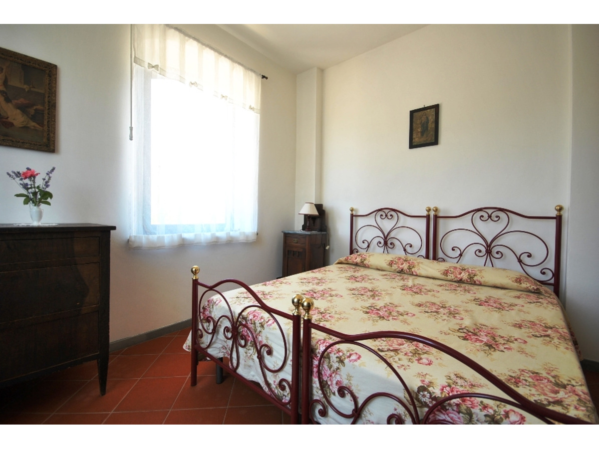 Beautiful holiday farmhouse with pool