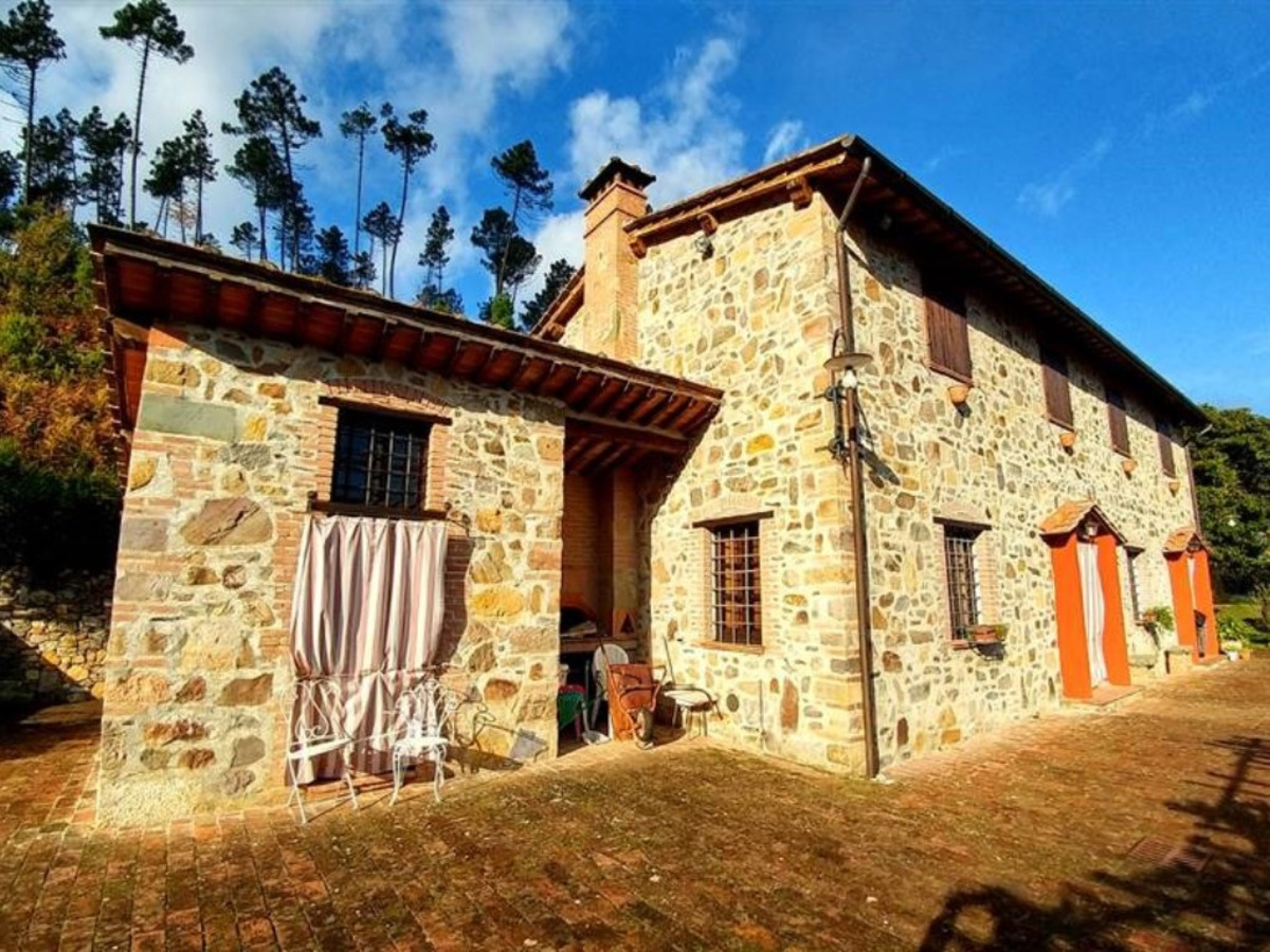 Typical Tuscan farmhouse