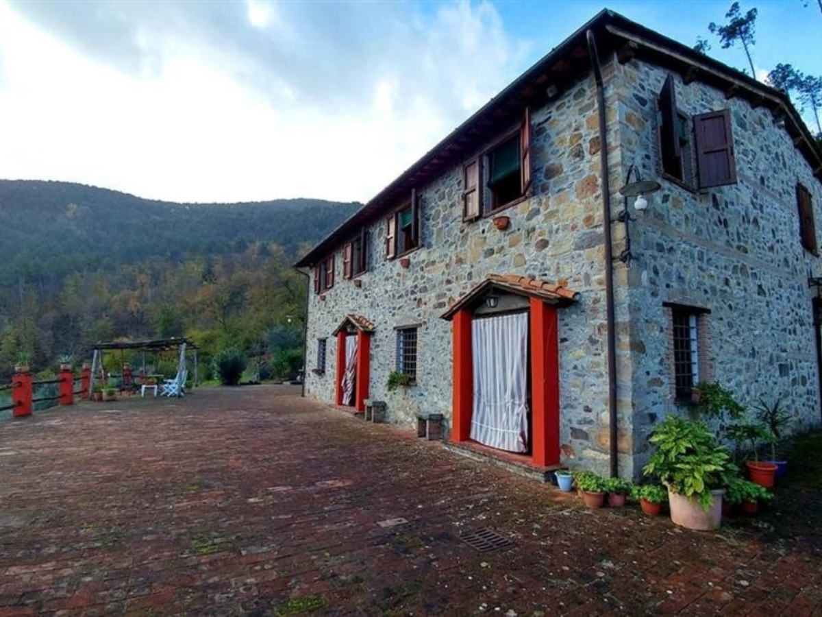 Typical Tuscan farmhouse