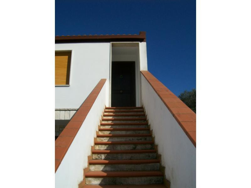 Three apartments of various sizes are well designed,