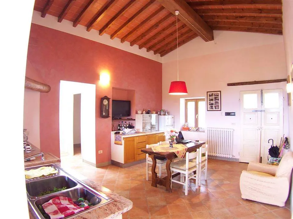 Molazzana, house with terrace  for sale