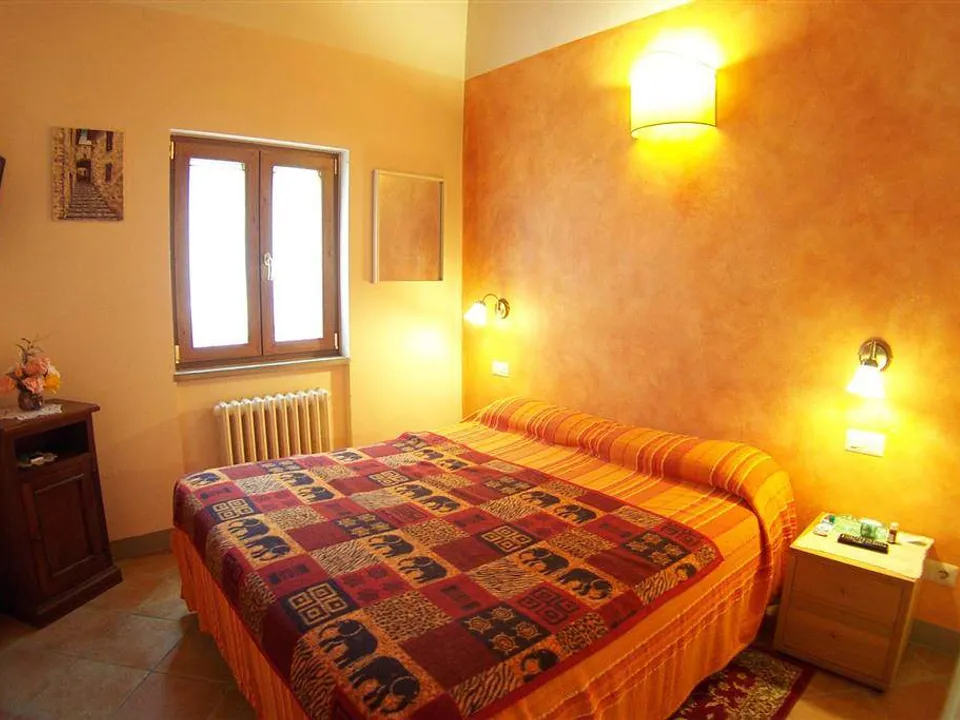 Molazzana, house with terrace  for sale