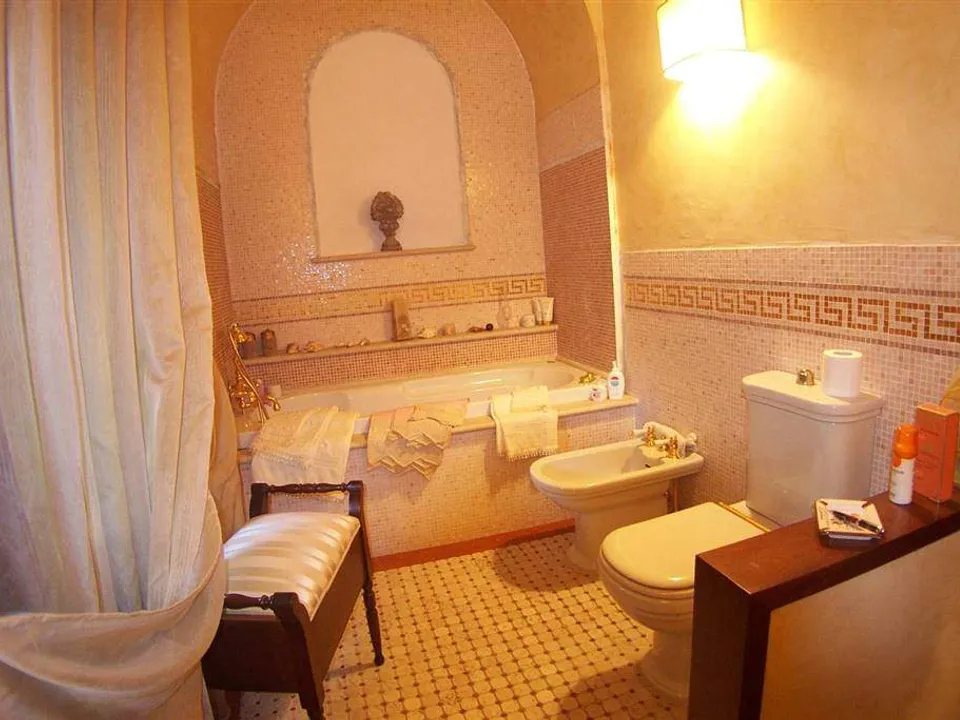 Barga villa the beginning of the 1900s for sale