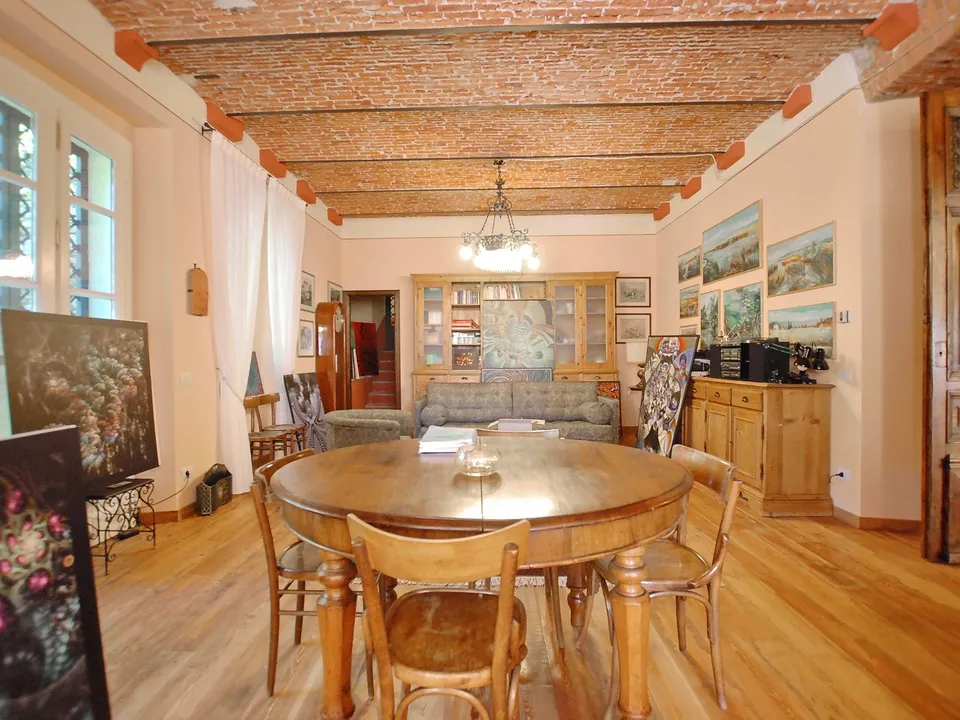 Villa overlooking Lake Maggiore in Verbania for sale