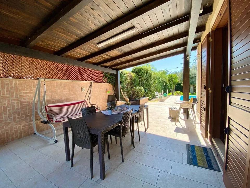Wonderful villa with swimming pool in Syracuse