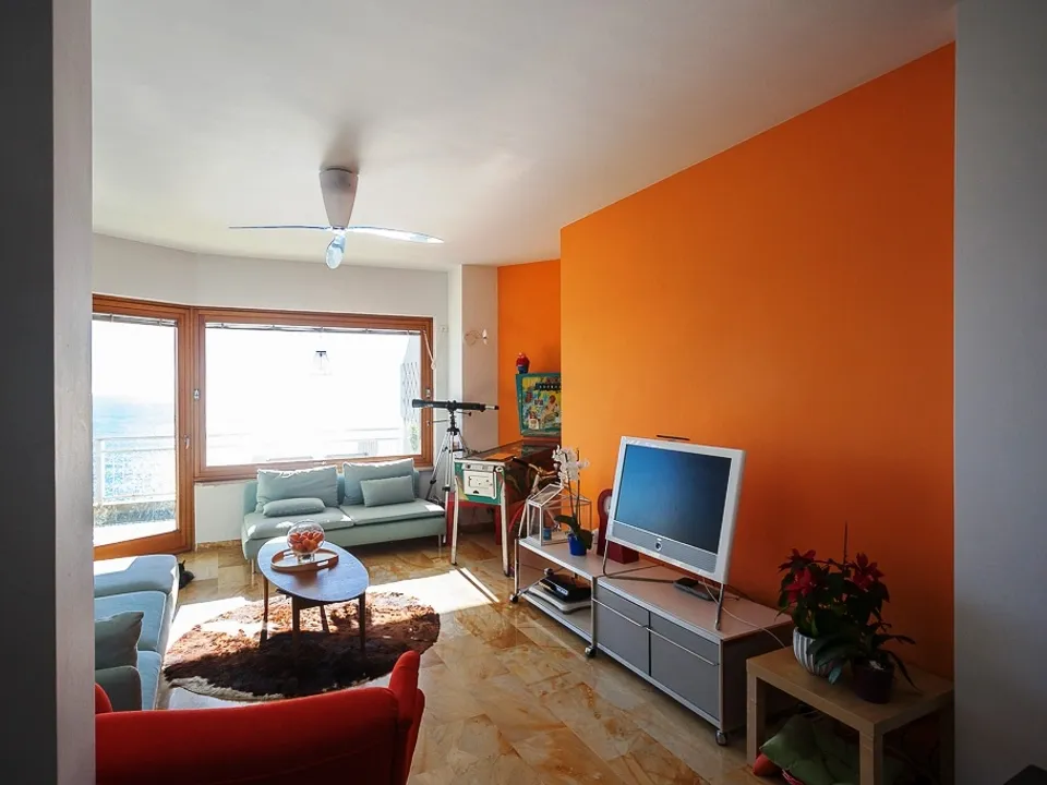 Large apartment  in a residential  complex in Ospedaletti