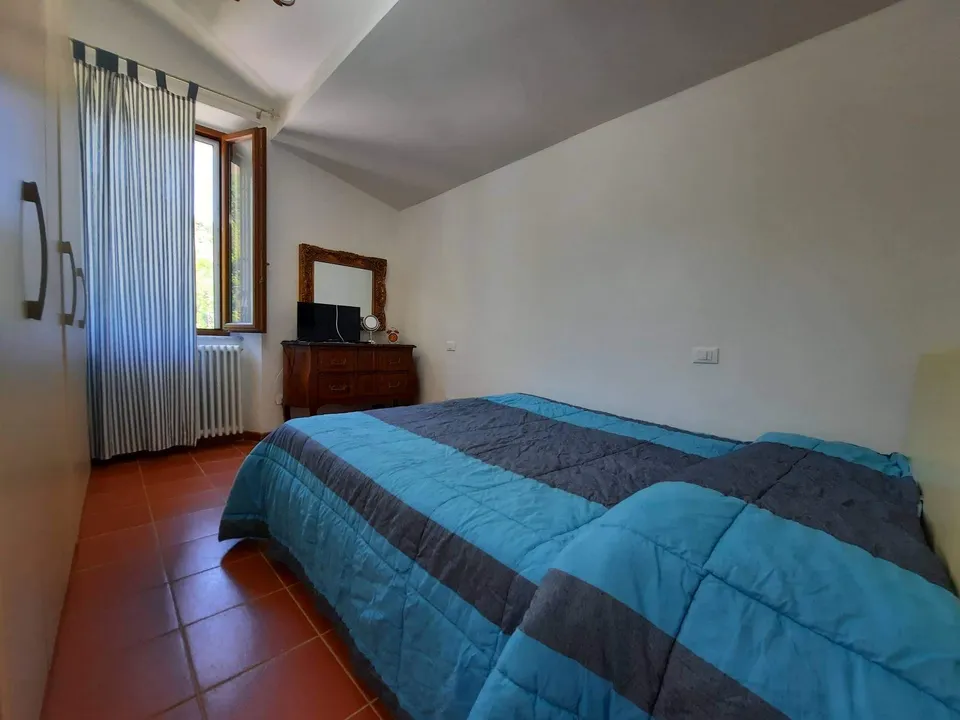 Lovely ston house dating back to the late 1800s inthe Municipality of Molazzana