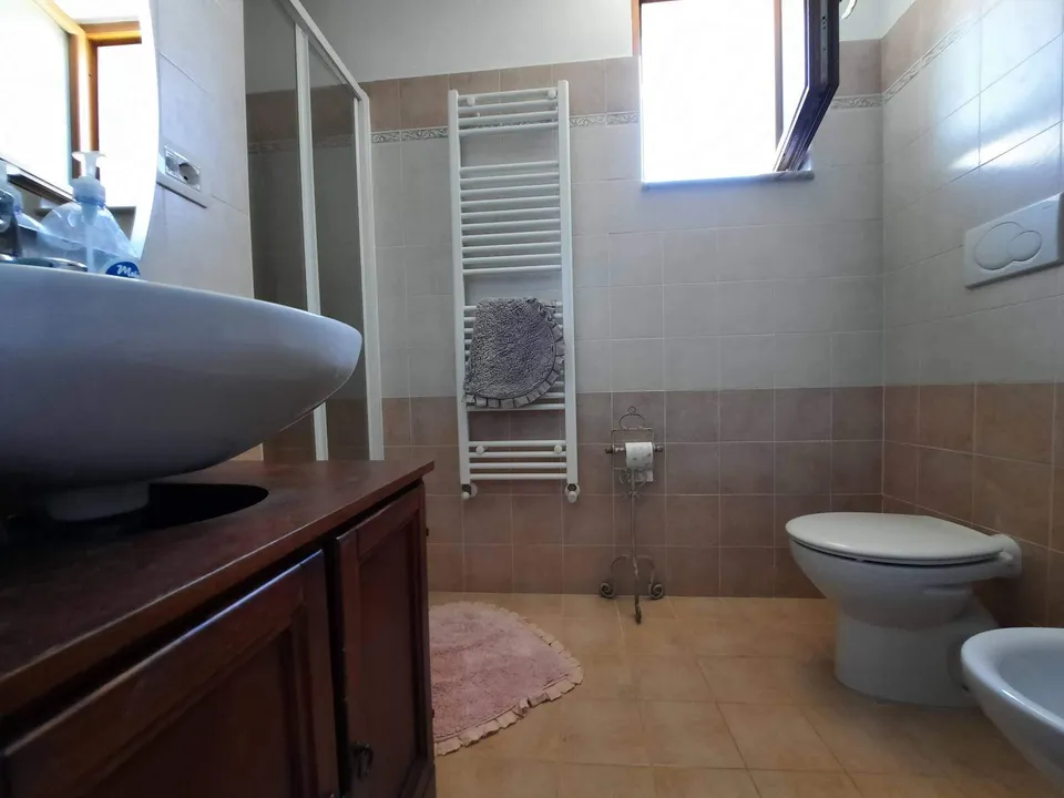 Lovely ston house dating back to the late 1800s inthe Municipality of Molazzana