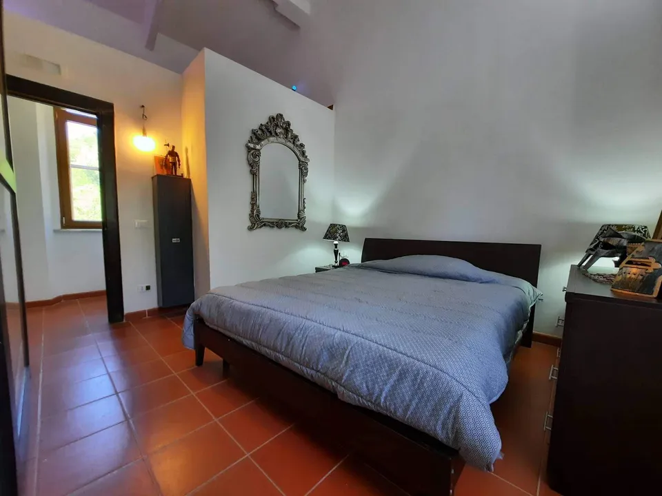 Lovely ston house dating back to the late 1800s inthe Municipality of Molazzana