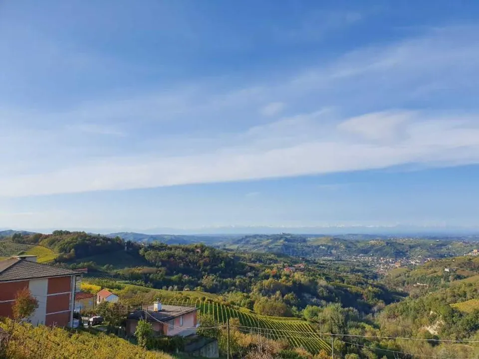 Villa In Cassinasco, in a wonderful position with an amazing view over the entire Alpine Arch