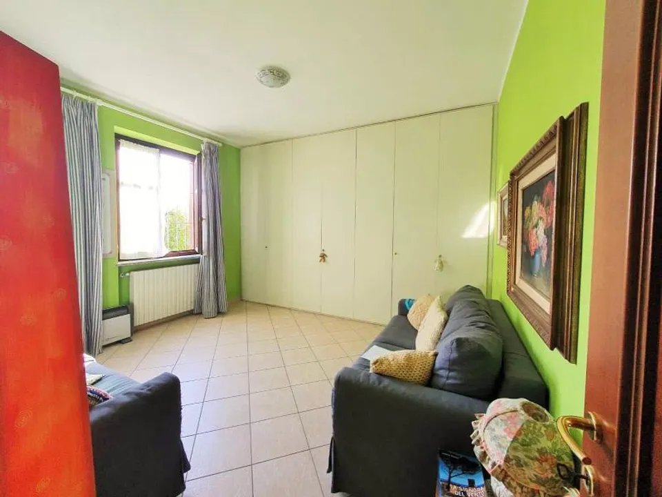 Villa In Cassinasco, in a wonderful position with an amazing view over the entire Alpine Arch