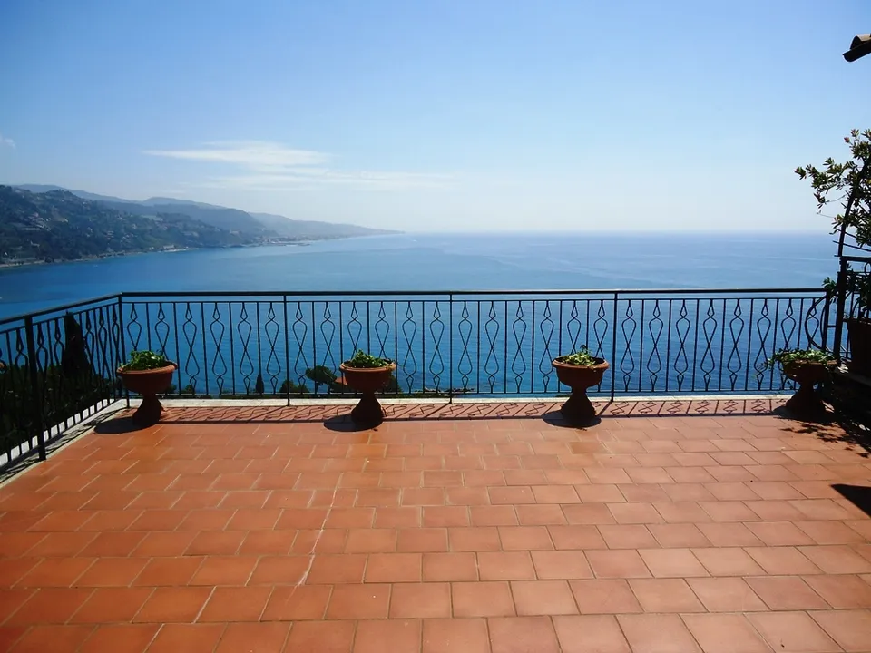 The wonderful apartment very near to the Cote d’Azur