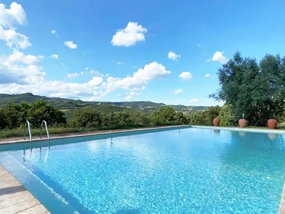 The nice house  in the countryside near  Todi for sale