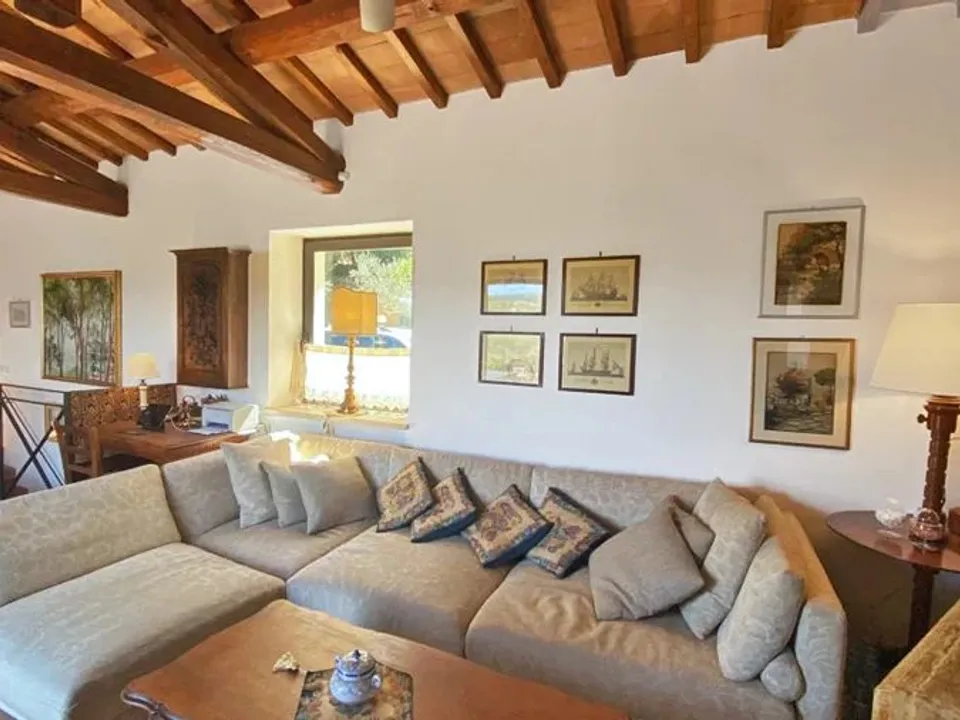 The nice house  in the countryside near  Todi for sale
