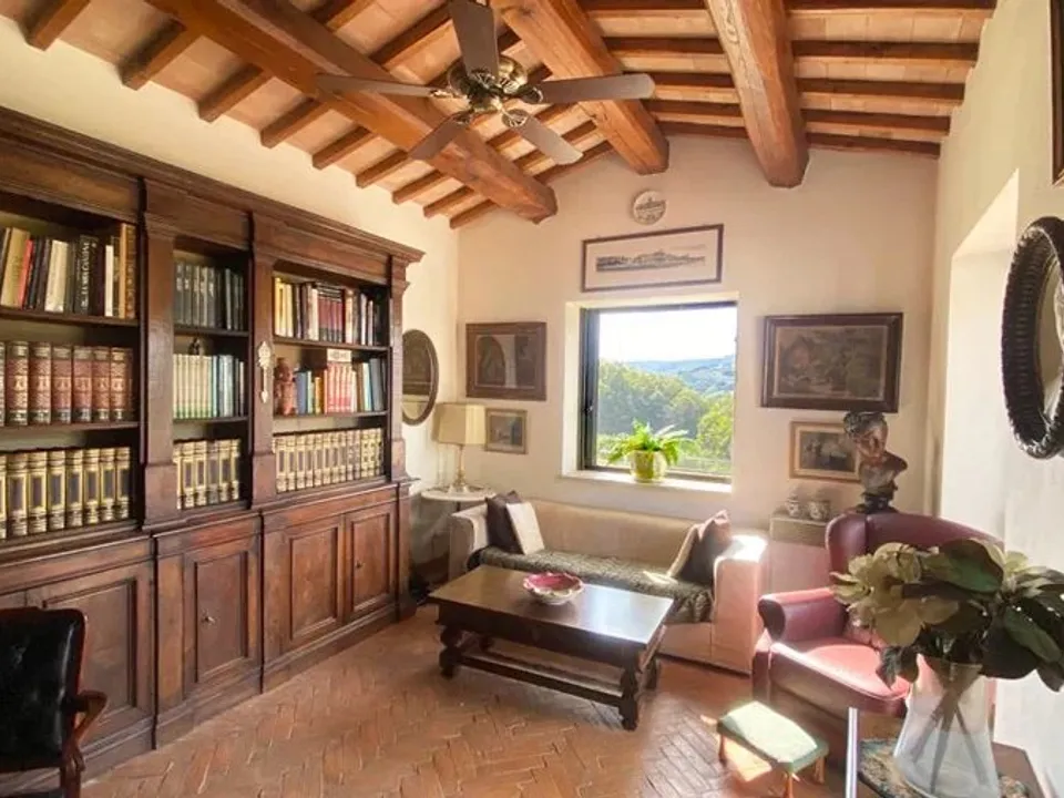 The nice house  in the countryside near  Todi for sale