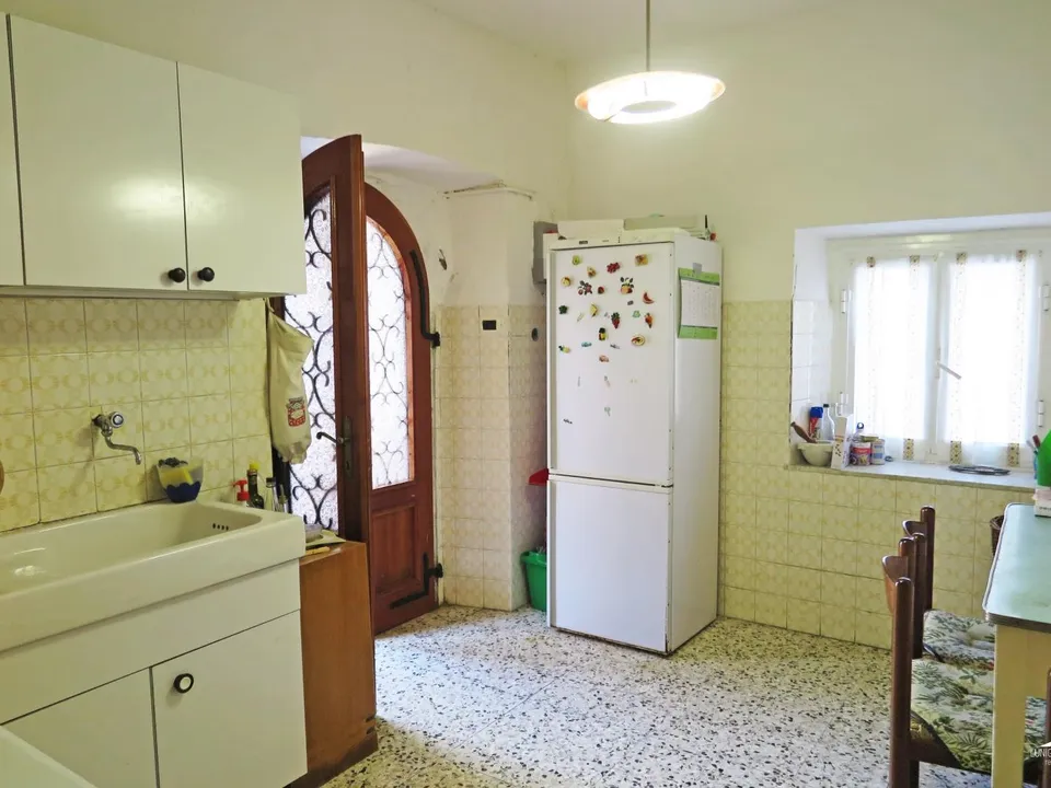 House with  fabulous panoramic views over the Tuscan-Emilian Apennines for sale