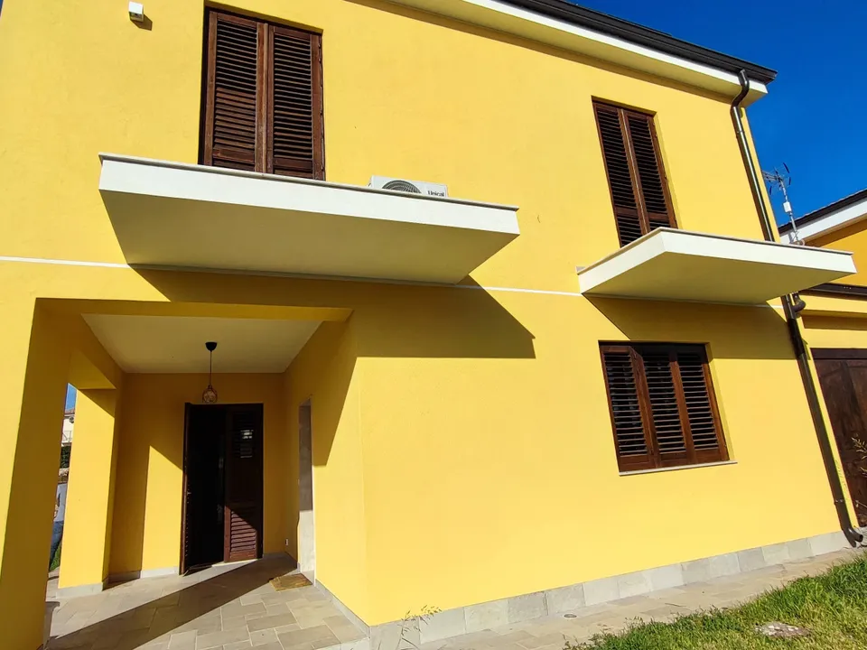 Portion of two-family villa in the tremmilia area in Siracusa for sale