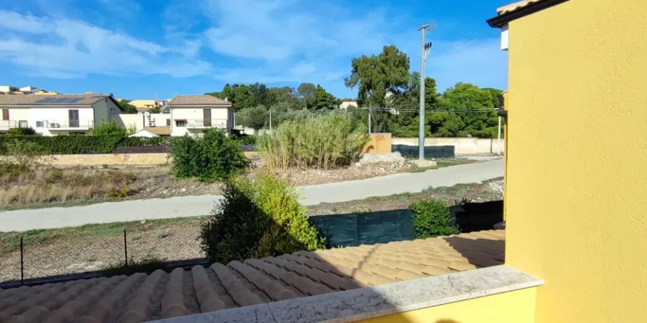 Portion of two-family villa in the tremmilia area in Siracusa for sale