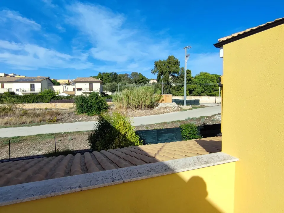 Portion of two-family villa in the tremmilia area in Siracusa for sale