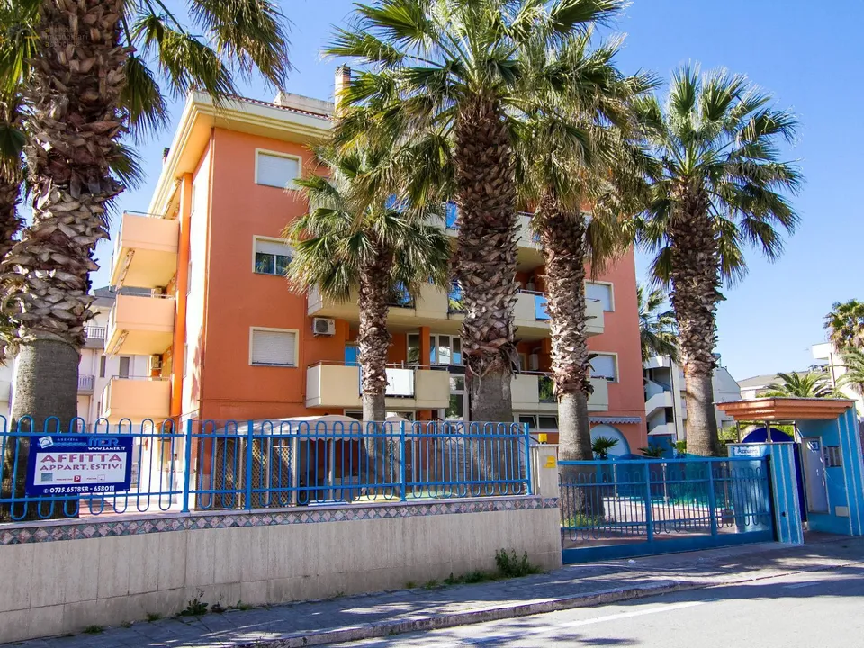 The property is in a beautiful location in San Benedetto Del Tronto.