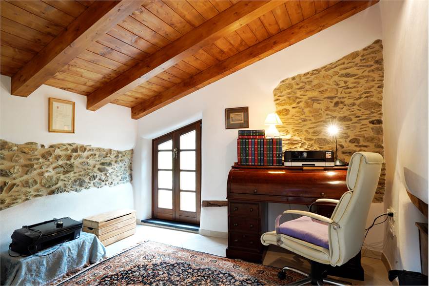 Luxury Villa in Armo (IM)