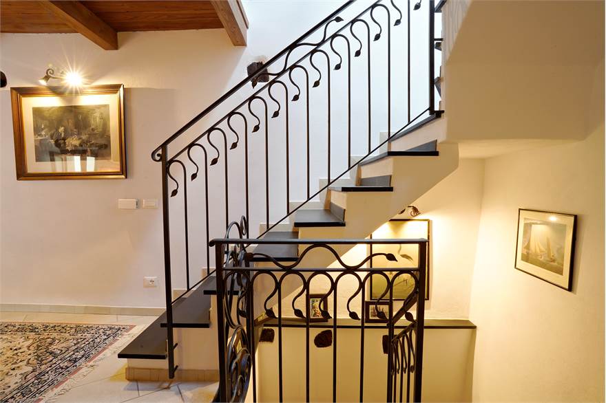 Luxury Villa in Armo (IM)