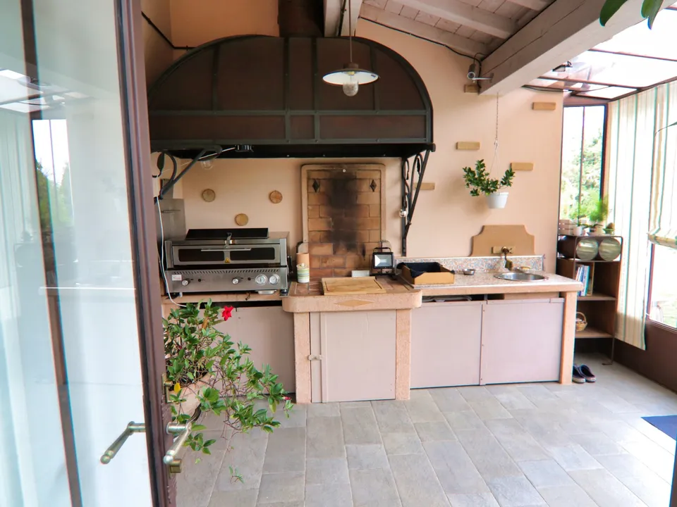 Donoratico,  villa in the Tuscan countryside for sale