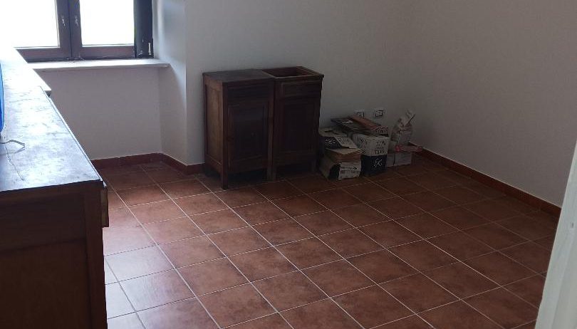 Vacation home for sale with plot of land
