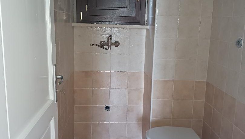 Vacation home for sale with plot of land