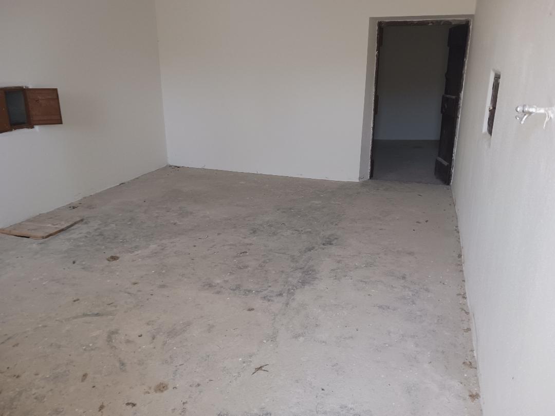 Vacation home for sale with plot of land