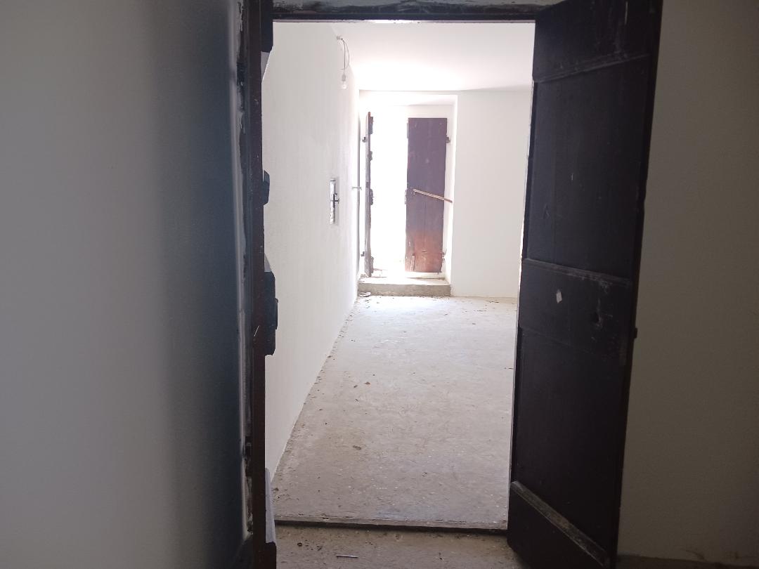 Vacation home for sale with plot of land