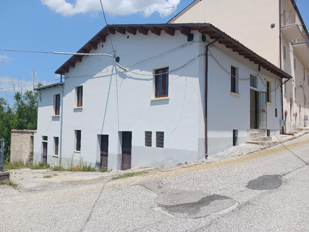 Vacation home for sale with plot of land