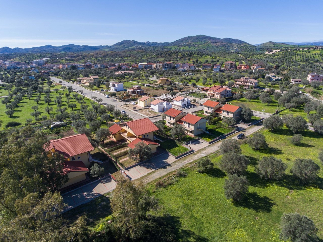 Resale BEACH APARTMENT