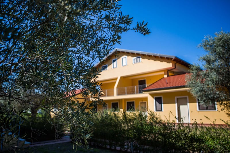 10 Beach Homes , one price