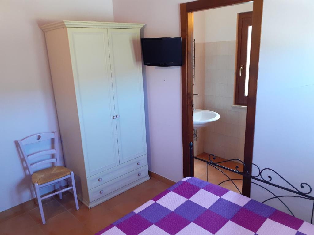 Wonderful house in the countryside overlooking the lake