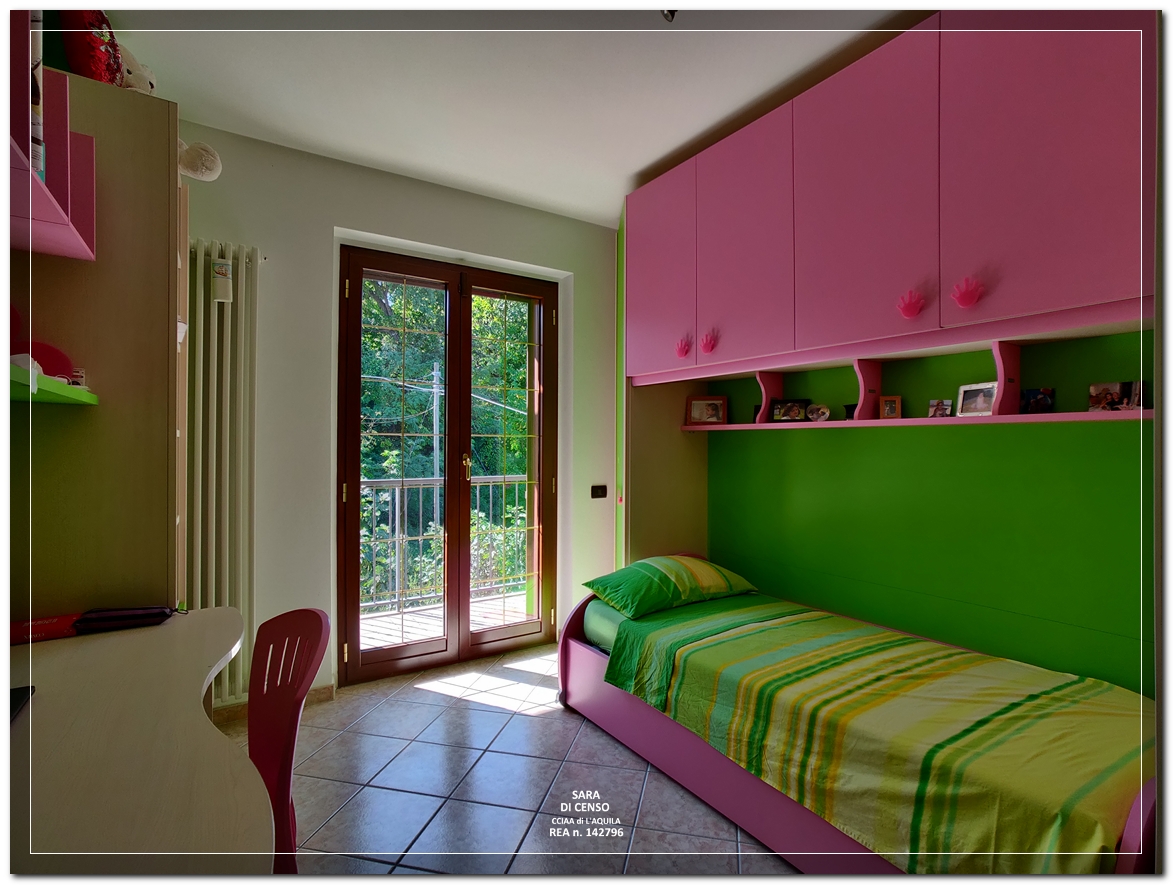 In Abruzzo, nel comune di Abbateggio, vendesi proprietà: Casa vacanze e B&B con piscina su 19.000 mq .