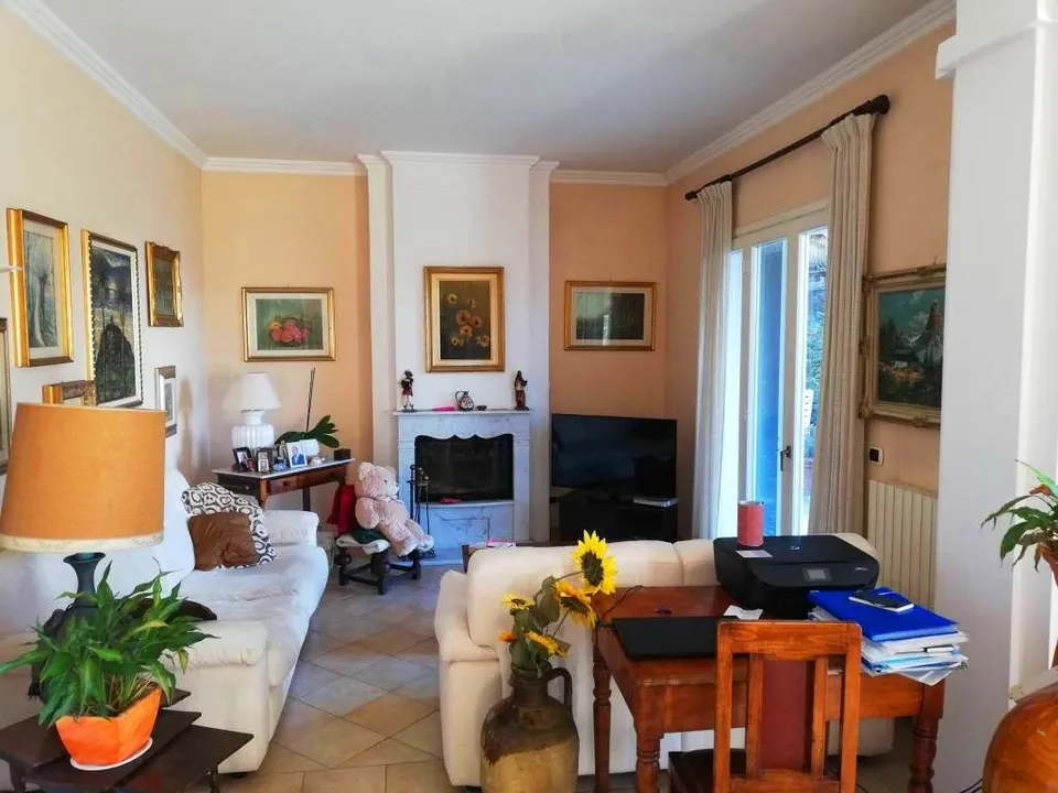 For sale newly built detached villa in Vallecrosia