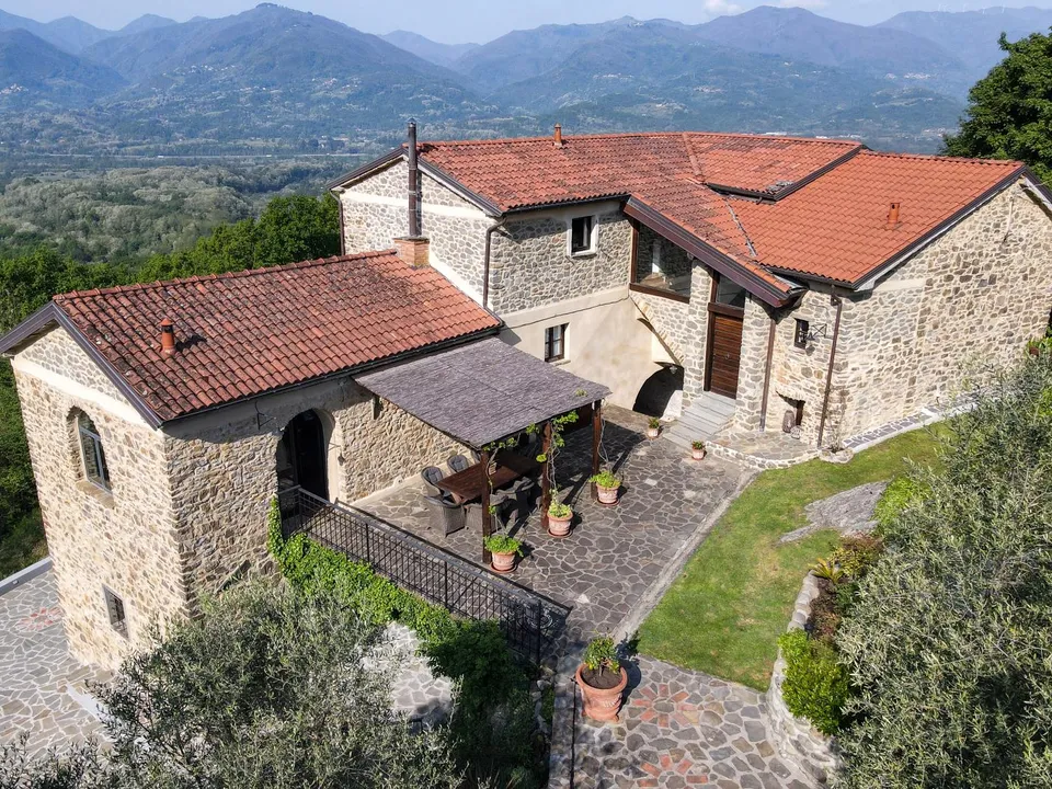 Stone farmhouse in Filattiera for sale Find Italy Home