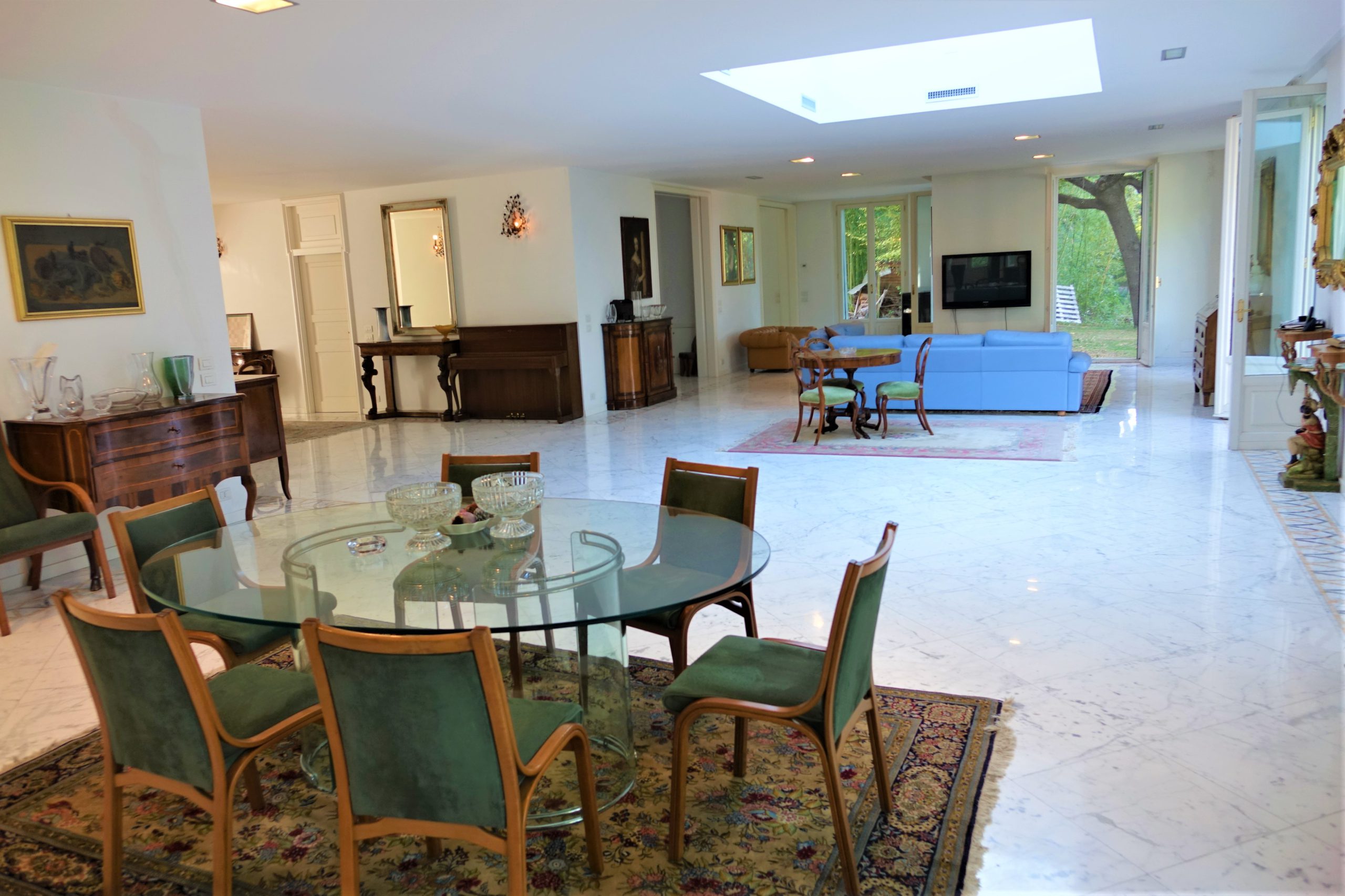 Country House with olive grove in Marche, Macerata, Tolentino.