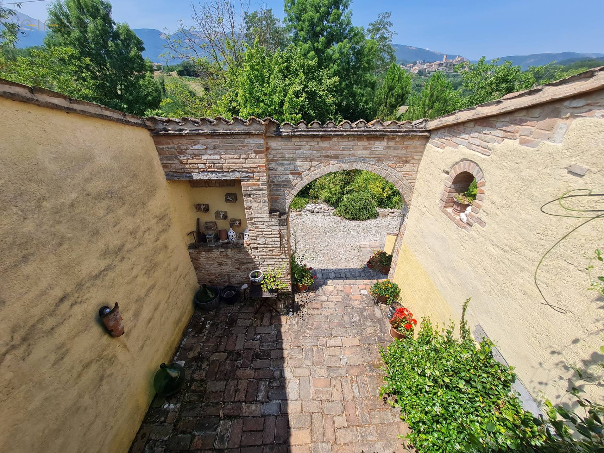 Fantastic villa with pool