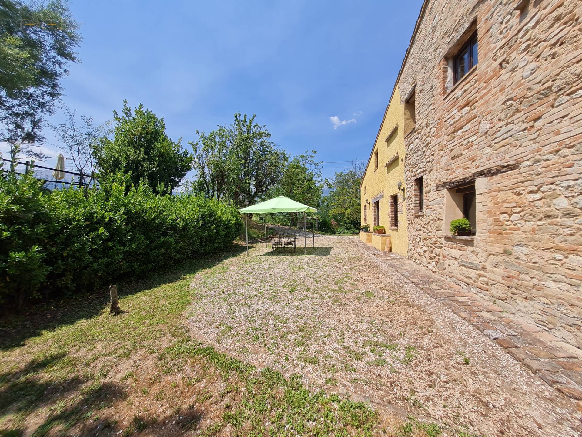 Fantastic villa with pool