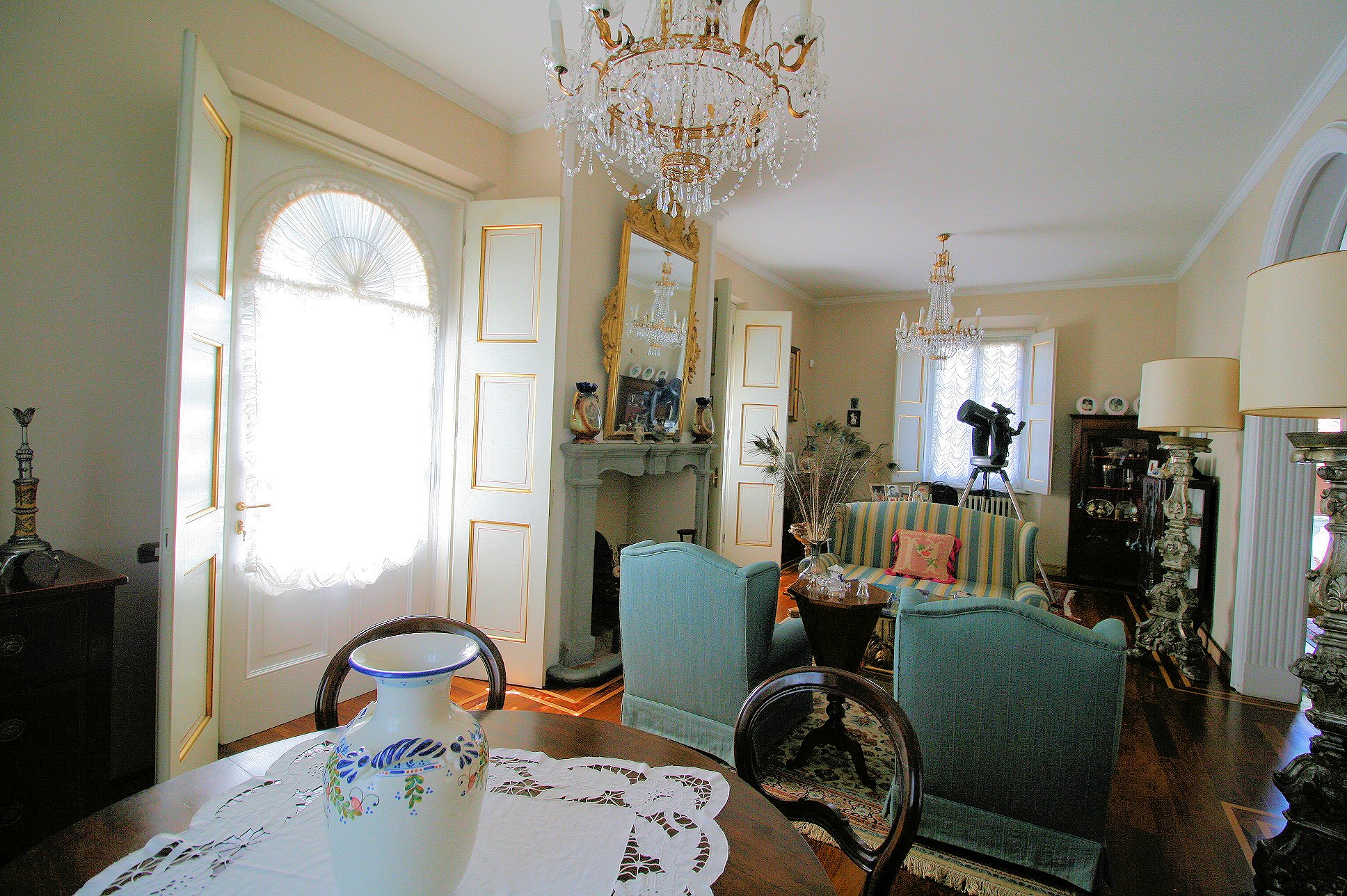 Large real estate complex with Bagni di Lucca park