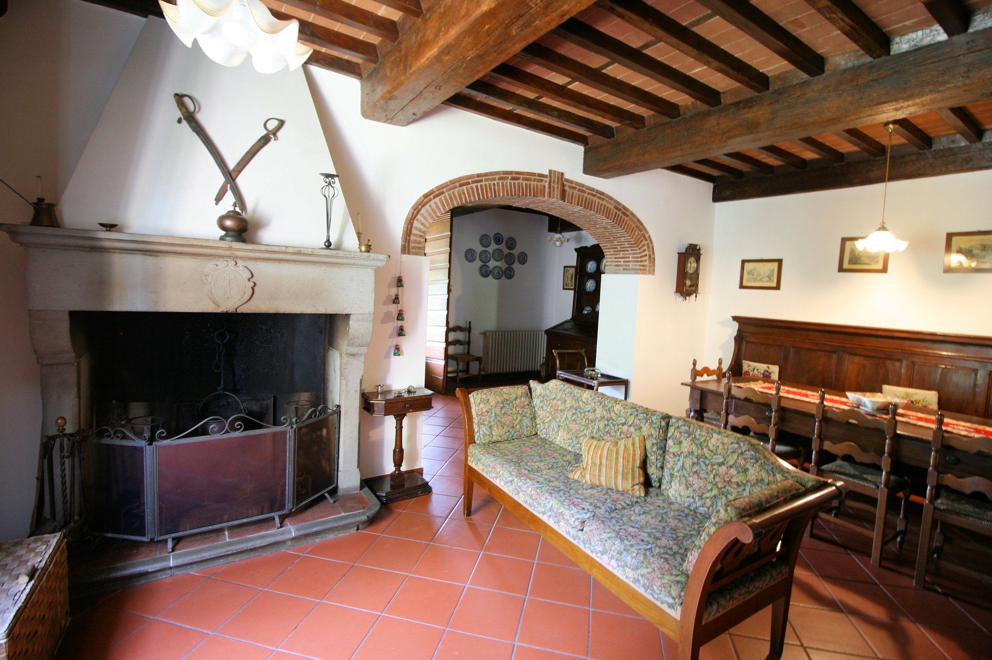 Large real estate complex with Bagni di Lucca park