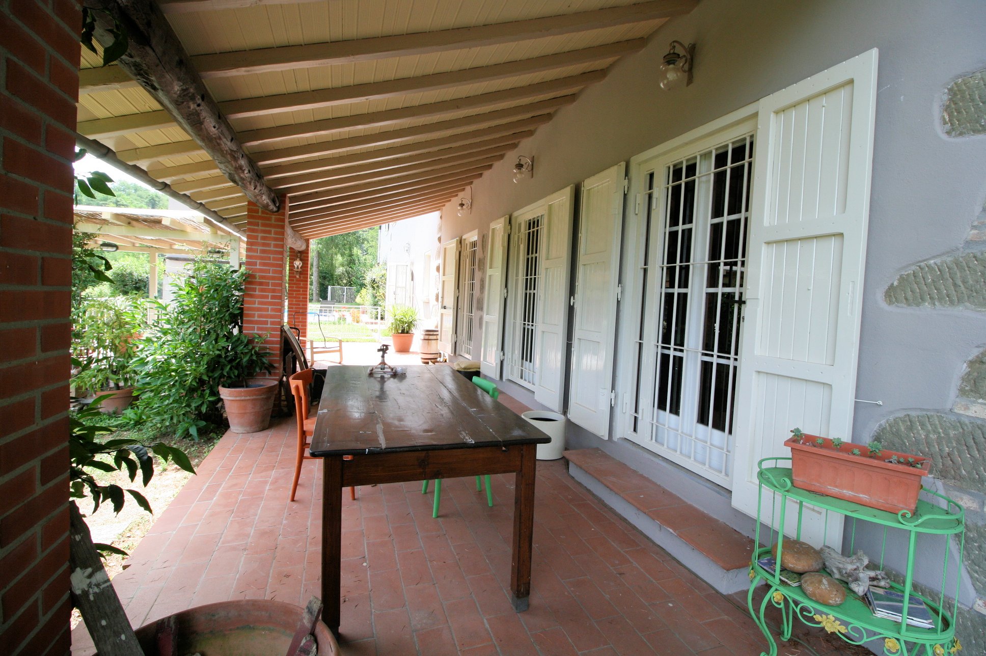 Farmhouse with park, swimming pool in a panoramic position in Buggiano