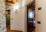 Completely renovated Tuscan style farmhouse Monteriggioni