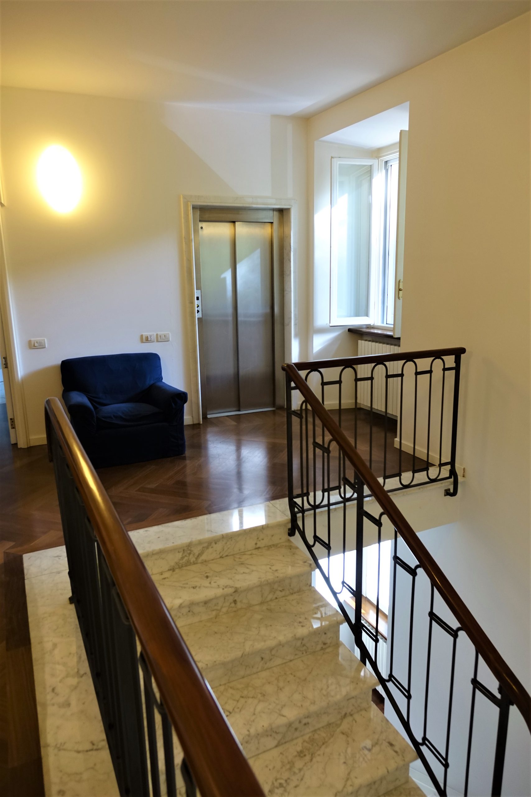 Country House with olive grove in Marche, Macerata, Tolentino.