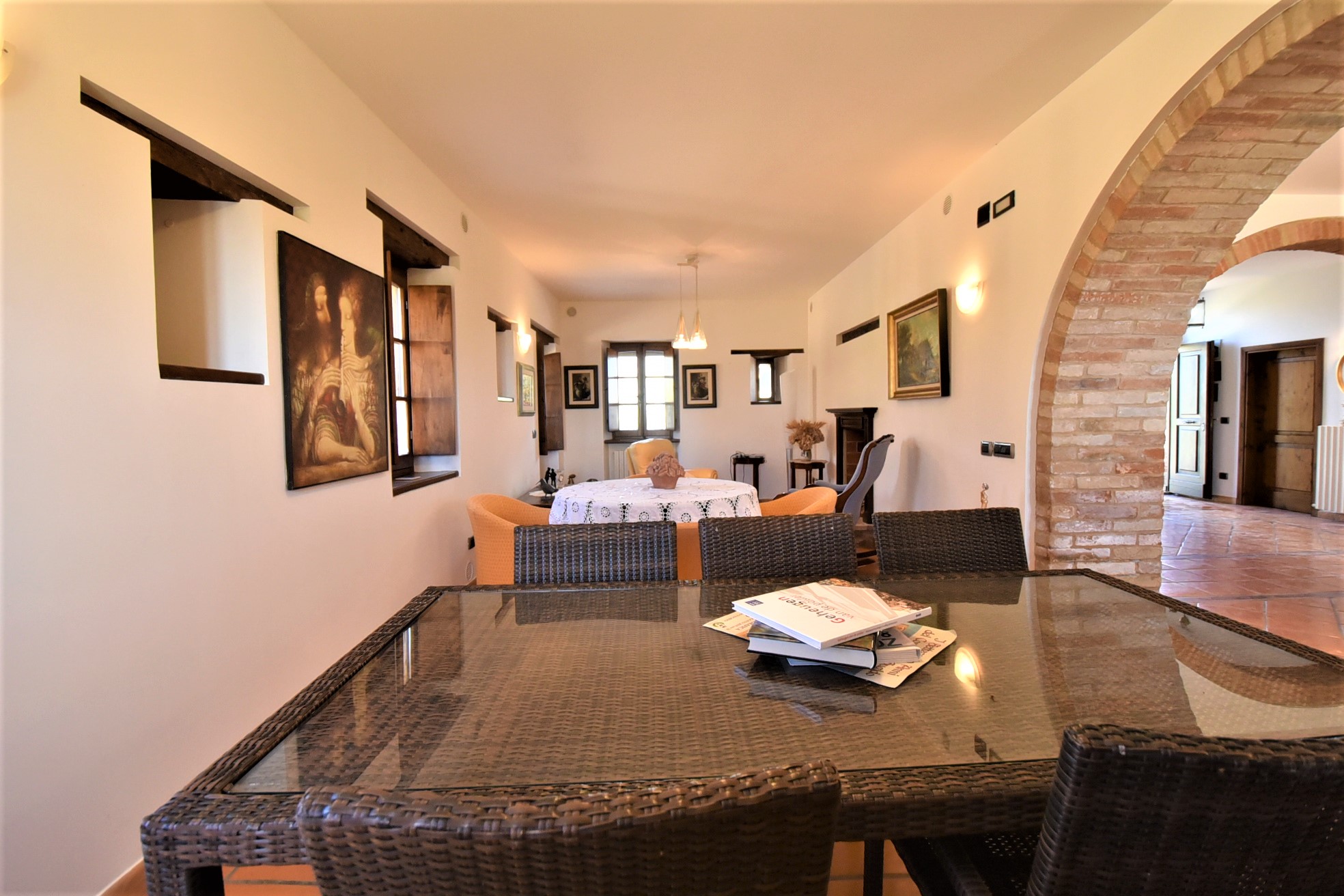 House ” Belvedere” with private land, partly buildable , for sale in Gualdo (Mc) Marche , Italy