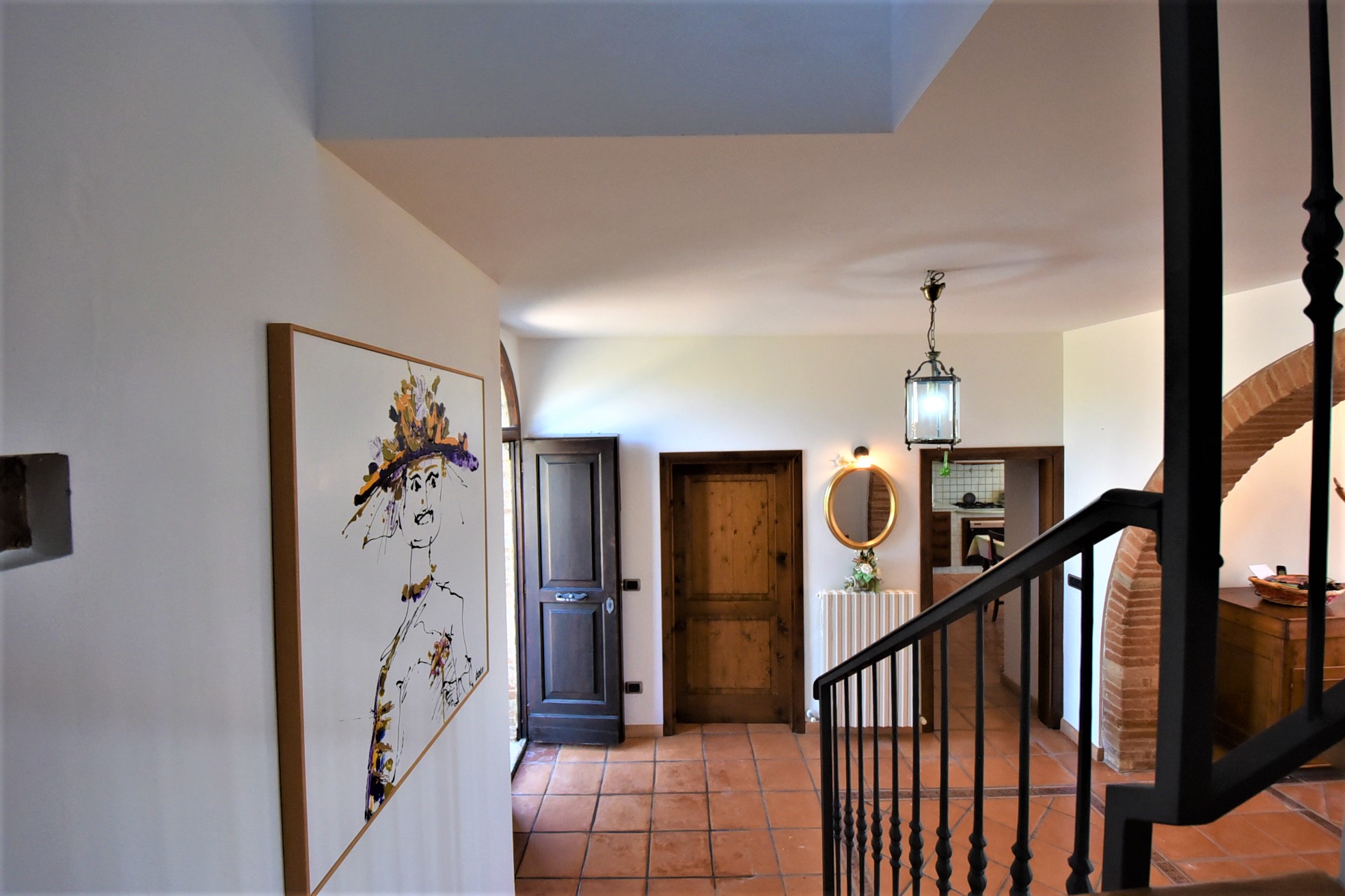 House ” Belvedere” with private land, partly buildable , for sale in Gualdo (Mc) Marche , Italy