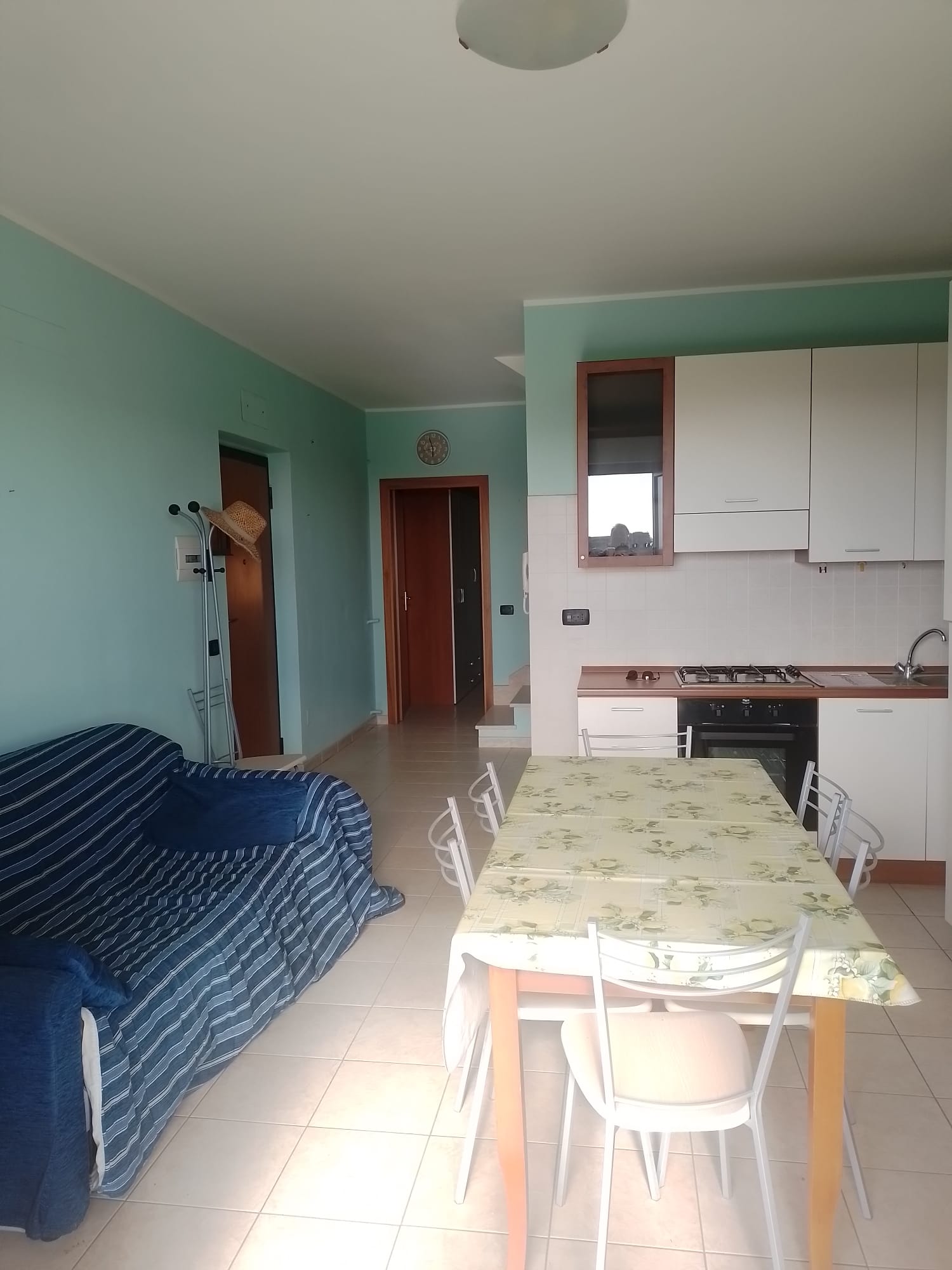 Duplex house sea location