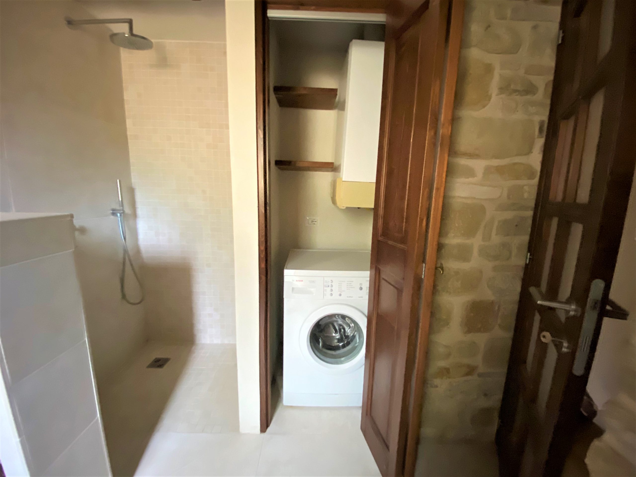 Casale Santa Maria , excellently restored for sale in Gualdo